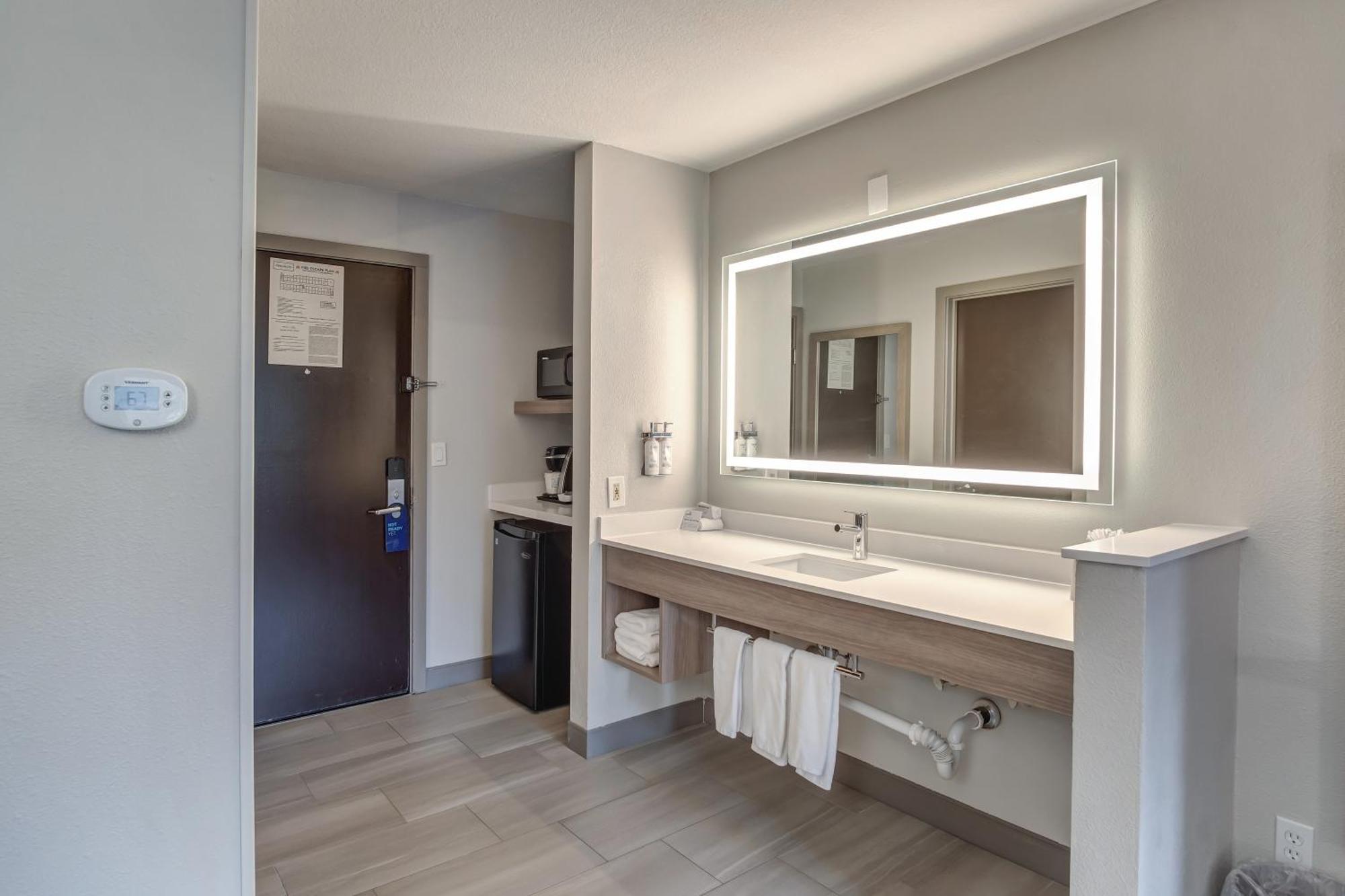 Holiday Inn Express Portland East - Columbia Gorge By Ihg Troutdale Exterior foto